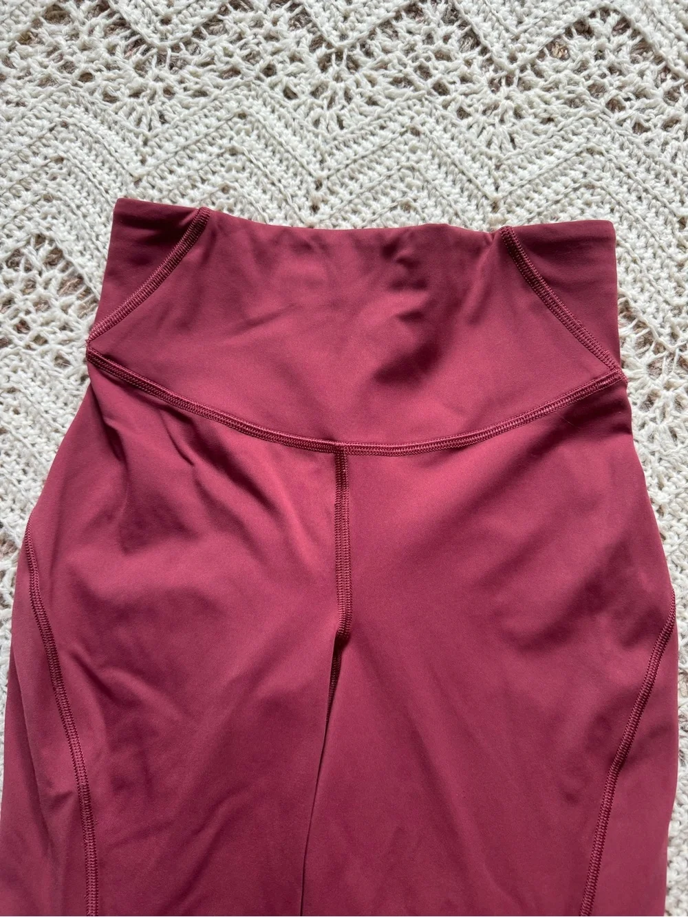 Lululemon High-Waist Red Wine Women's Leggings Size 2 Raw Hem Workout Athletic